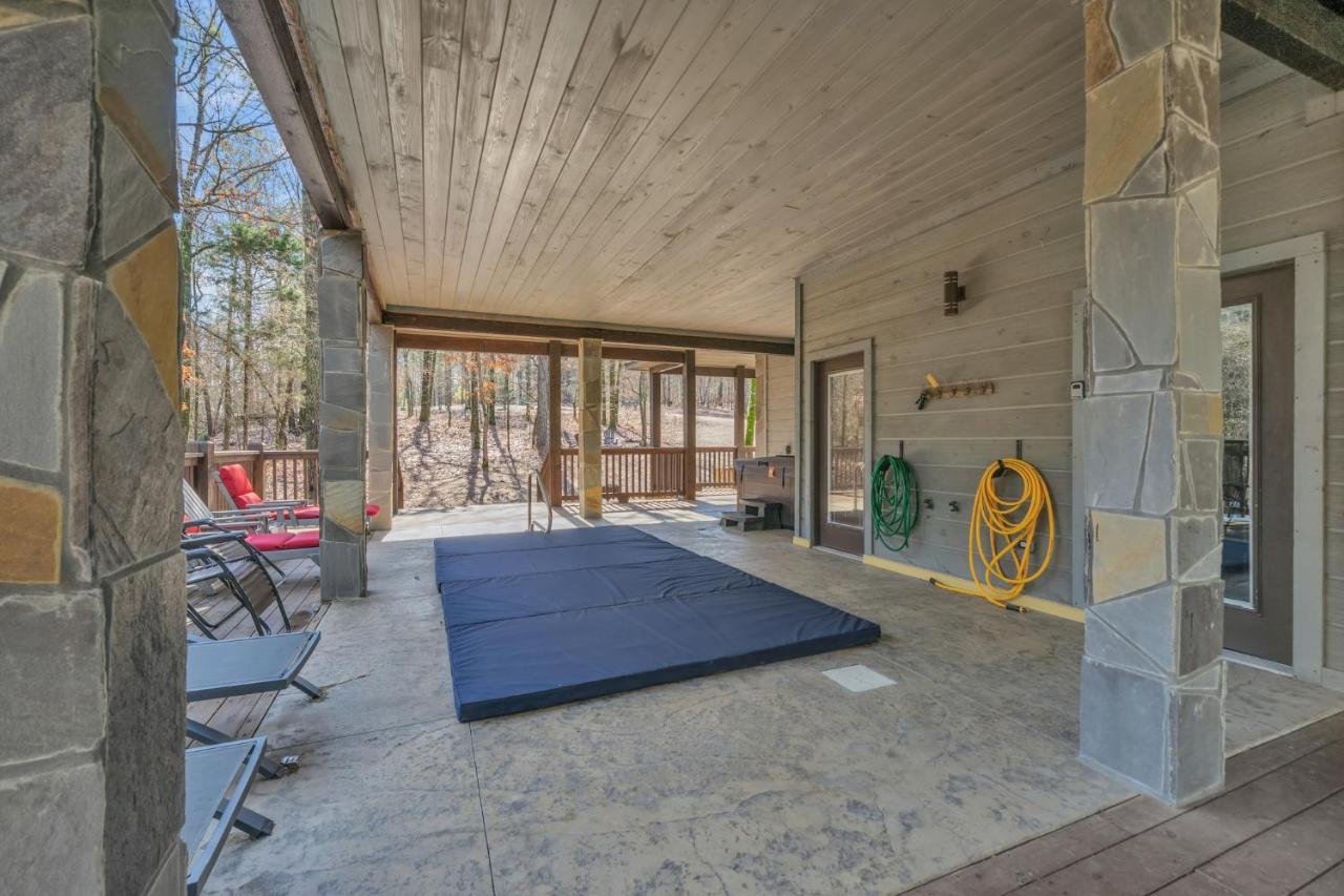 Merlot Mountain - Heated Spa Pool And Hot Tub! Cabin Broken Bow Ngoại thất bức ảnh