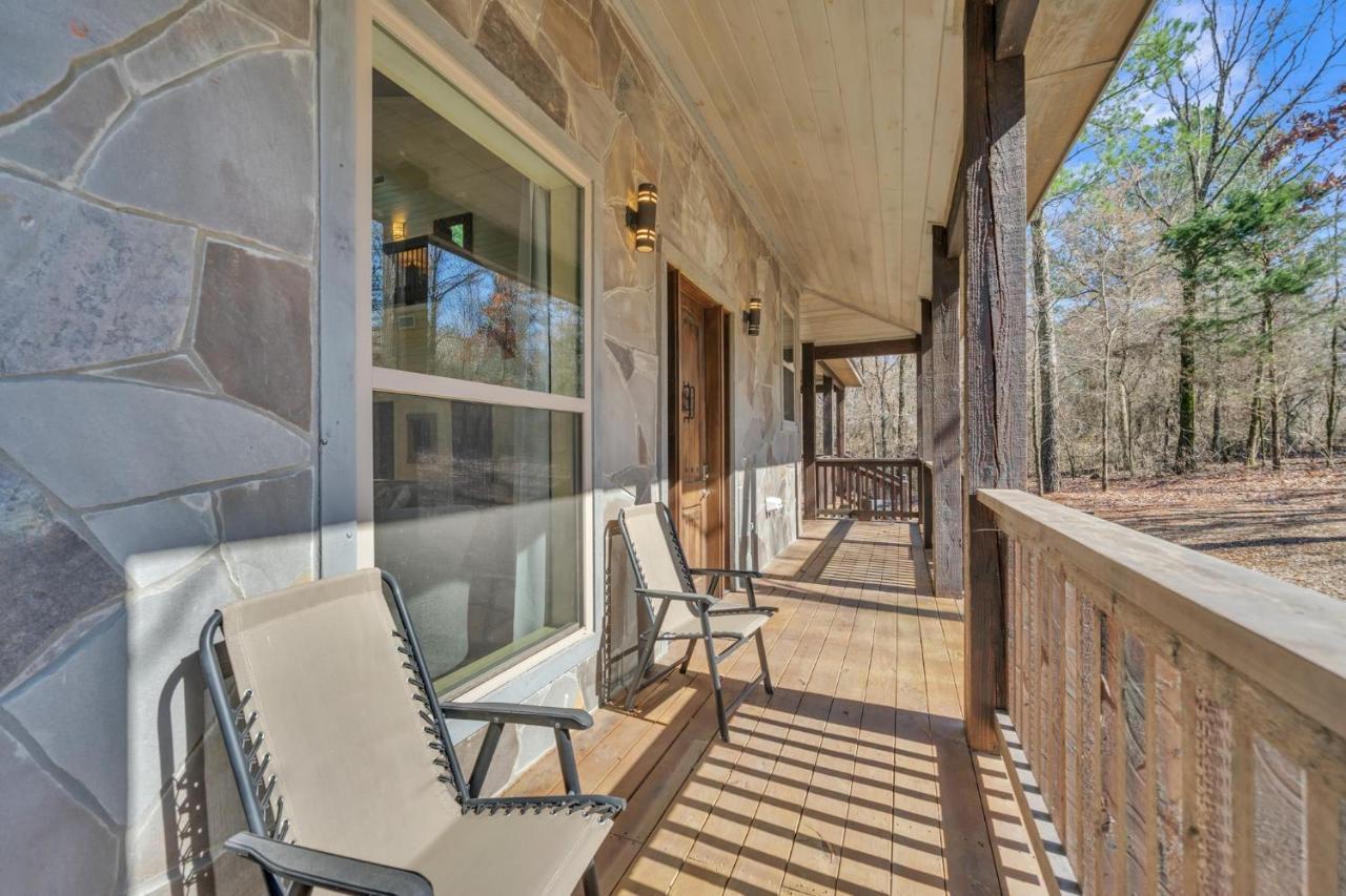Merlot Mountain - Heated Spa Pool And Hot Tub! Cabin Broken Bow Ngoại thất bức ảnh